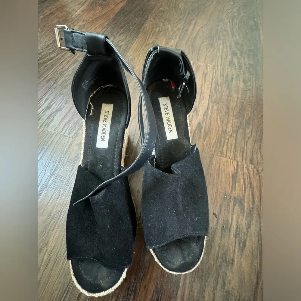 Steve Madden wedge sandals